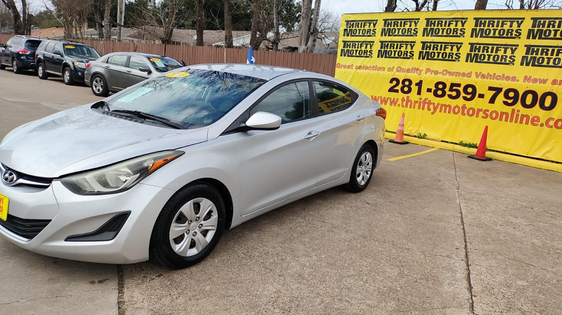 2016 Hyundai Elantra (5NPDH4AE4GH) , located at 16710 Clay Rd., Houston, TX, 77084, (281) 859-7900, 29.834864, -95.656166 - Photo#3